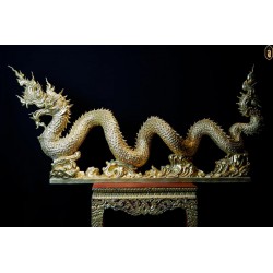 พุทธศิลป์แห่งศรัทธาพญานาคทองเหลือง งานเก่าของศิลปินช่างสิบหมู่ งดงามอ่อนช้อยปิดทองคำแท้