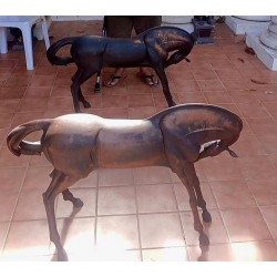 Bronze freestanding sculpture, name of the work "Horse" Won the competition in 1984-1986 Work by artist Ajarn Chin Prasong