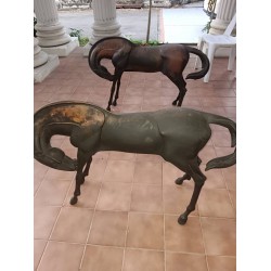 Bronze freestanding sculpture, name of the work "Horse" Won the competition in 1984-1986 Work by artist Ajarn Chin Prasong