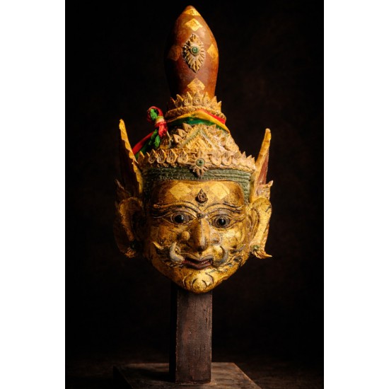 เศียรตะโพนท้าวเวสสุวรรณหน้าเทพ