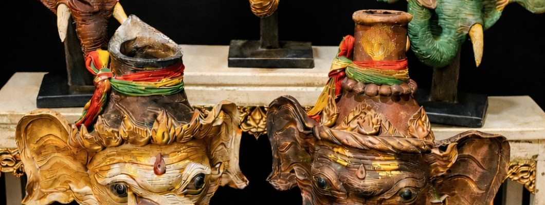 “เมื่อปัญญานำทาง อุปสรรคย่อมเป็นเพียงเงาในอดีต”