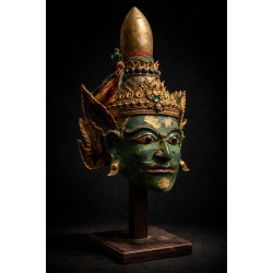 ของสายครู…ไม่ได้สร้างมาเพื่อให้ทุกคนบูชา แต่จะไปอยู่กับคนที่ “ครูเลือก”