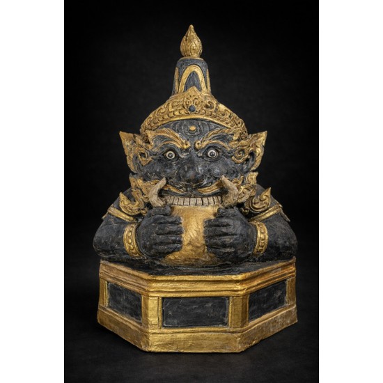 4 องค์ 4 แบบ งานเก่าชุดนี้ ไม่มีการสร้างซ้ำ และไม่ใช่งานที่เจอได้ทั่วไป