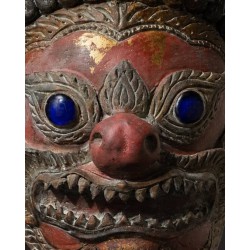 เศียรนรสิงห์หน้าโบราณ